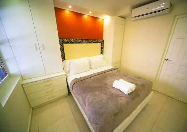 Amazonia Hotel Willemstad